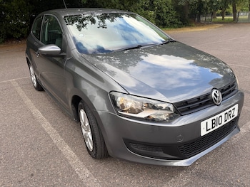 Used Volkswagen Polo 2010 for sale - 78633911: Photo