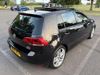 Used Volkswagen Golf 2016 for sale - 79143806: Photo
