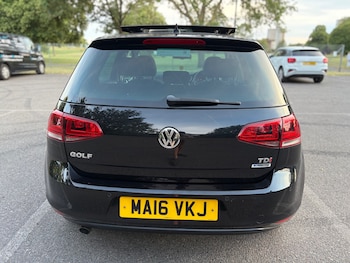 Used Volkswagen Golf 2016 for sale - 79143806: Photo