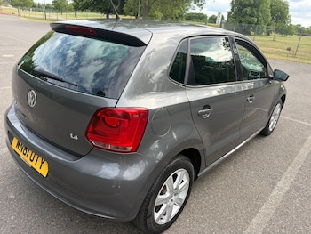 Used Volkswagen Polo 2011 for sale - 78762762: Photo