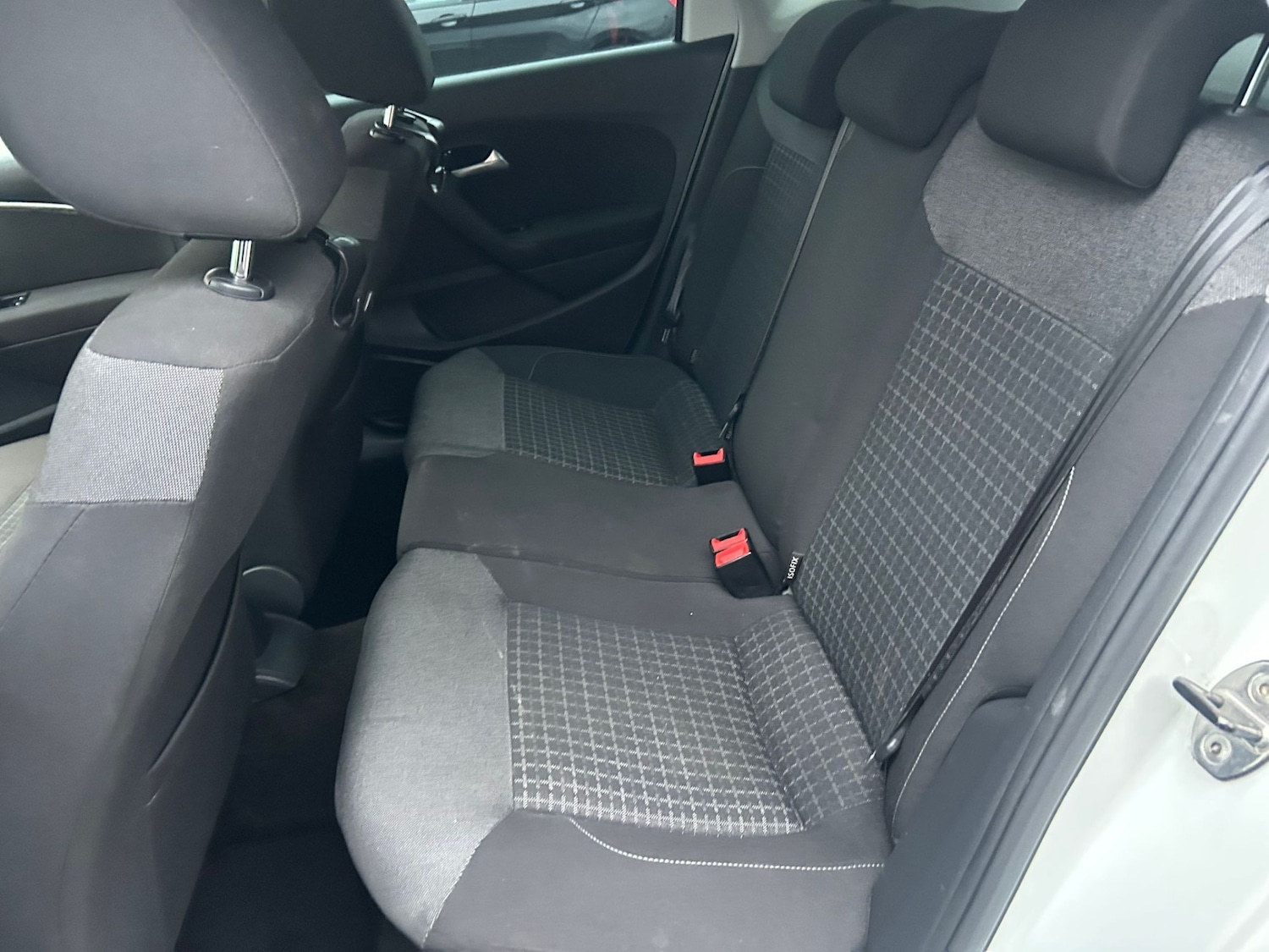 Used Volkswagen Polo 2015 for sale - 77682245: Photo 12