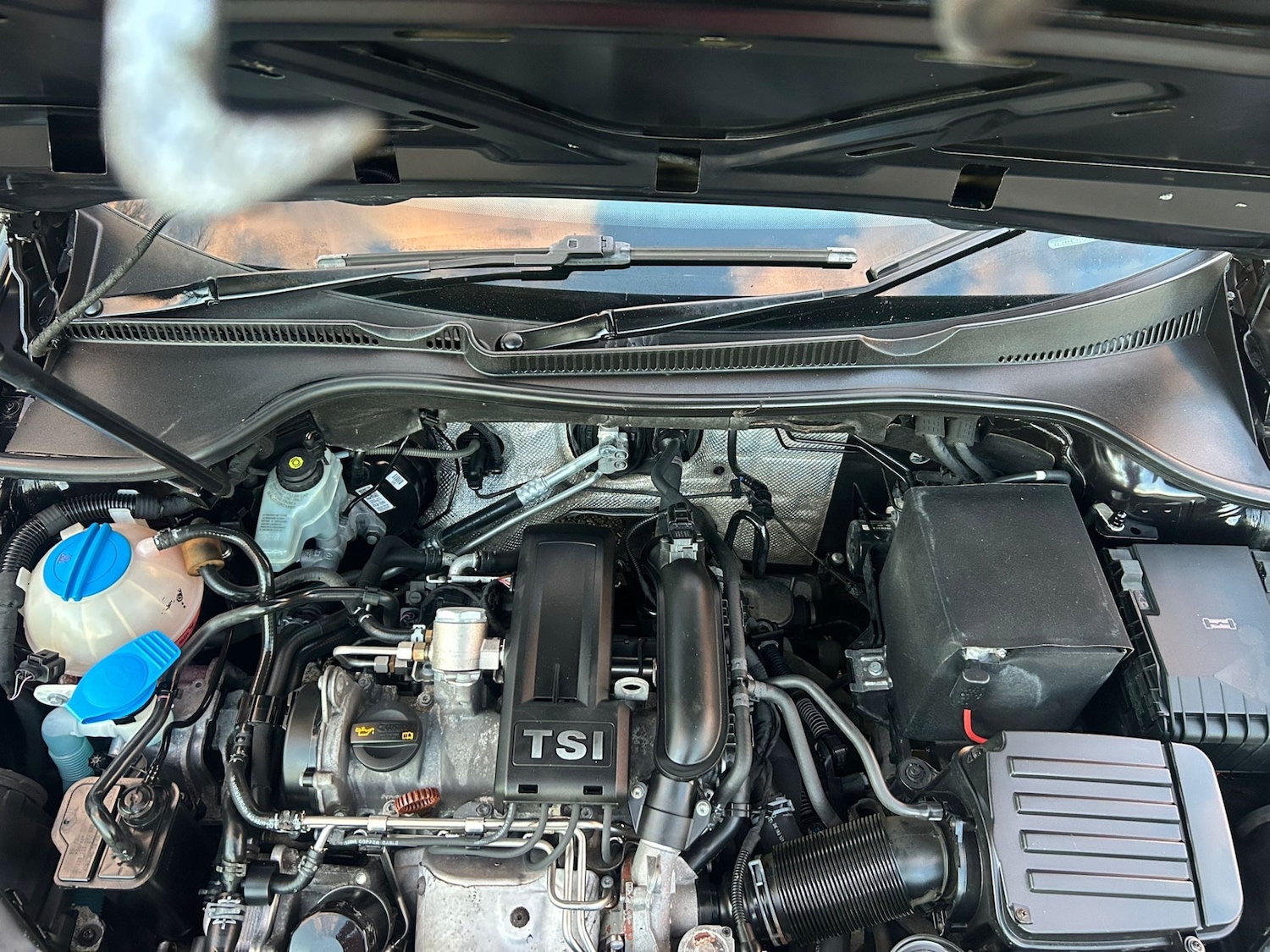 Used Volkswagen Golf 2012 for sale - 77981773: Photo 22