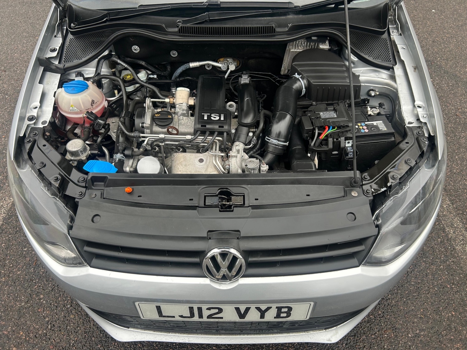 Used Volkswagen Polo 2012 for sale - 77029757: Photo 24