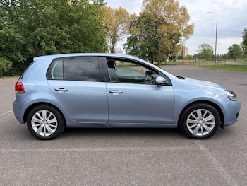 Used Volkswagen Golf 2011 for sale - 78647080: Photo