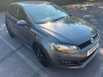 Used Volkswagen Polo 2011 for sale - 79153992: Photo