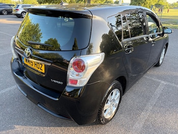 Used Toyota Verso 2015 for sale - 79091614: Photo