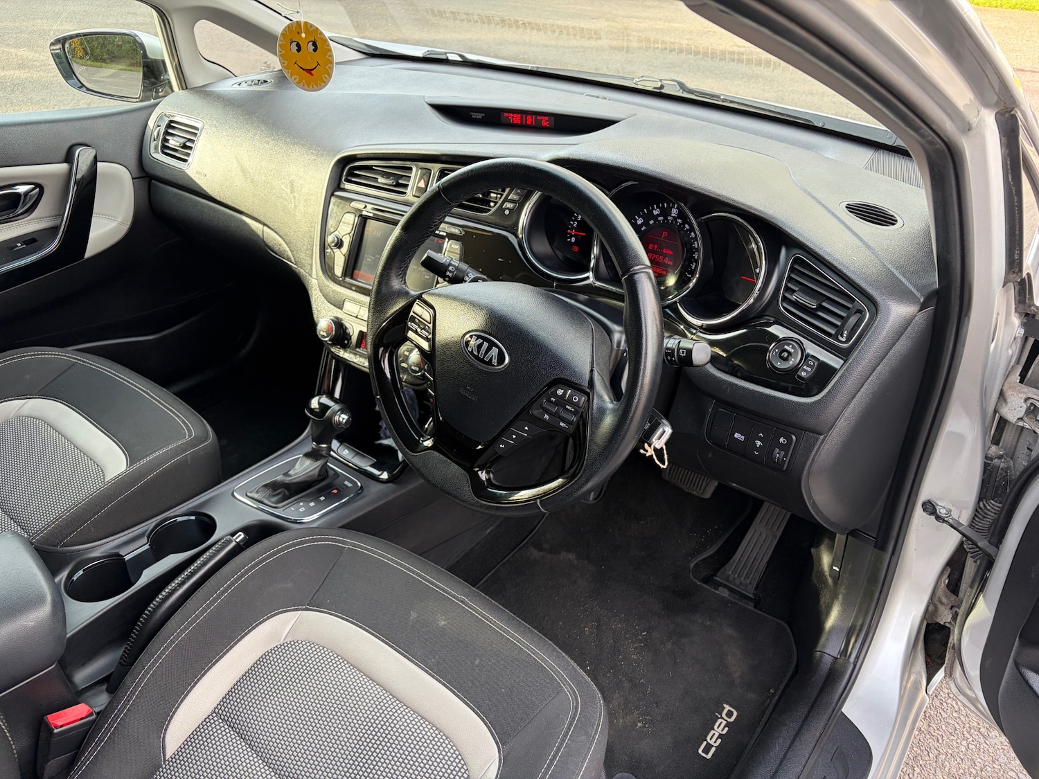 Used Kia Ceed 2014 for sale - 78060441: Photo 9