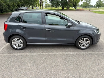 Used Volkswagen Polo 2016 for sale - 78904450: Photo