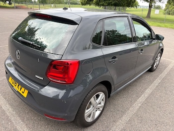 Used Volkswagen Polo 2016 for sale - 78904450: Photo