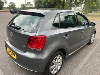 Used Volkswagen Polo 2012 for sale - 75498498: Photo