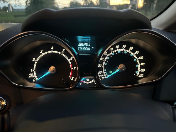 Used Ford Fiesta 2015 for sale - 76218198: Photo 12