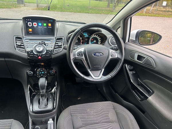 Used Ford Fiesta 2015 for sale - 76218198: Photo 9