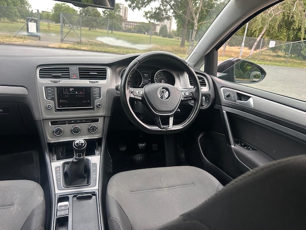 Used Volkswagen Golf 2015 for sale - 75575751: Photo 17