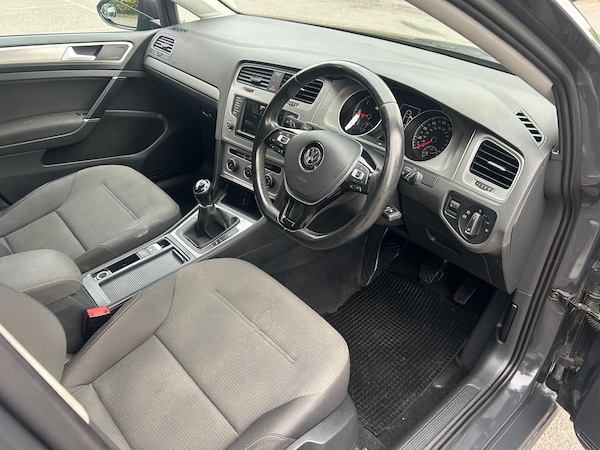 Used Volkswagen Golf 2015 for sale - 75575751: Photo 9