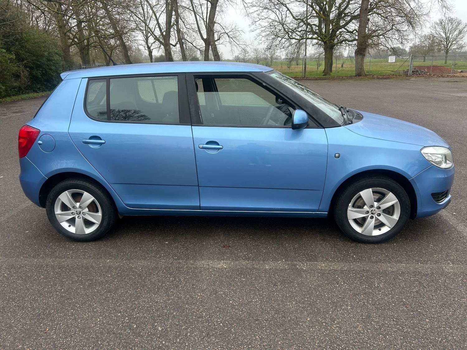 Used Skoda Fabia 2014 for sale - 77797021: Photo 2