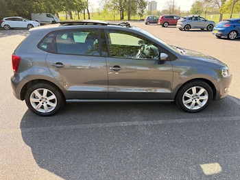 Used Volkswagen Polo 2013 for sale - 78344273: Photo