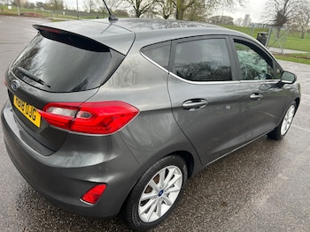 Used Ford Fiesta 2018 for sale - 77479598: Photo