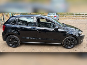 Used Volkswagen Polo 2012 for sale - 79431788: Photo