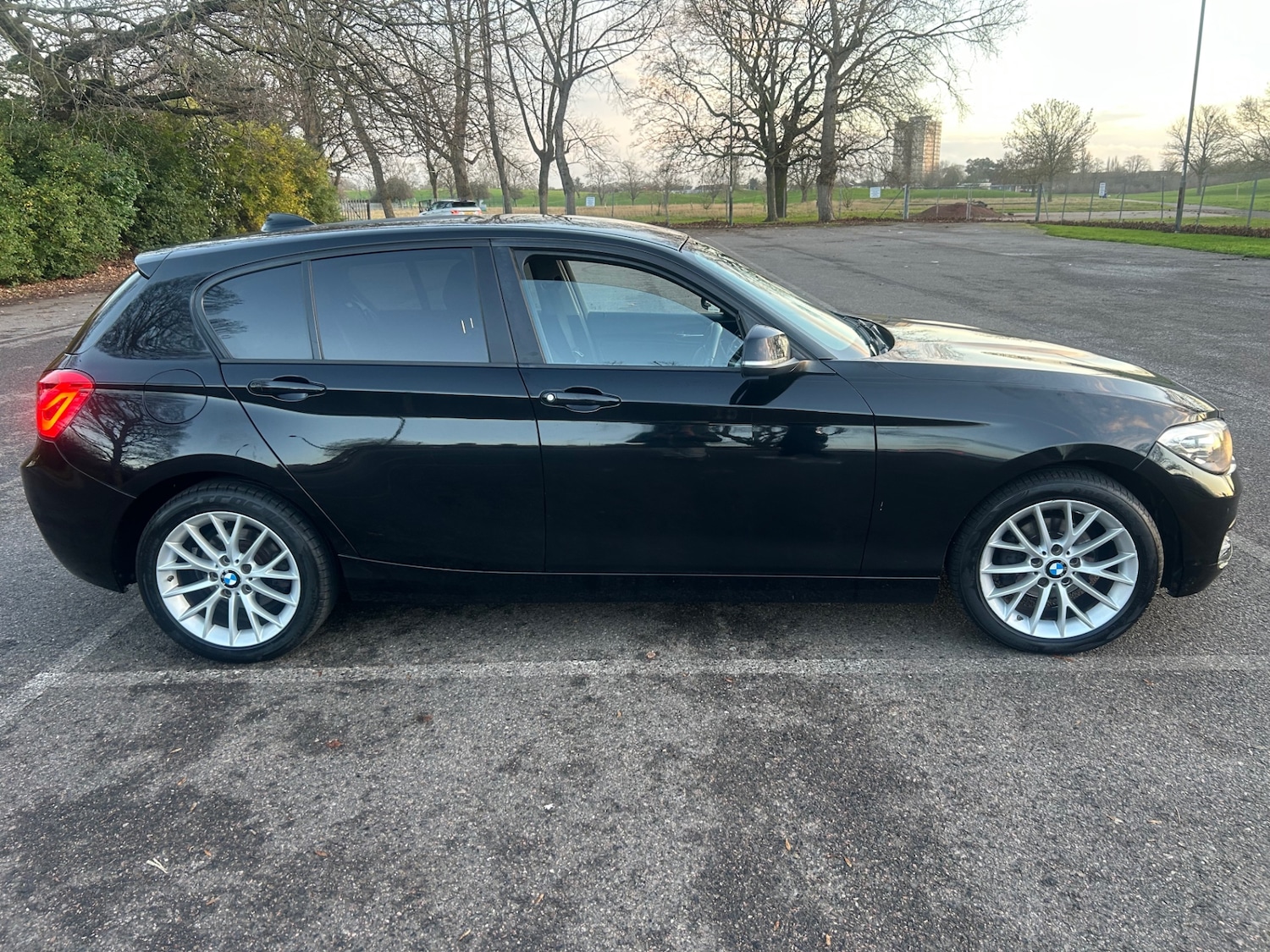 Used BMW 1 Series 2018 for sale - 77015212: Photo 2