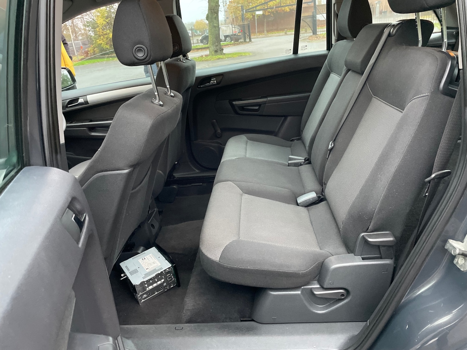 Used Vauxhall Zafira 2014 for sale - 76589989: Photo 25