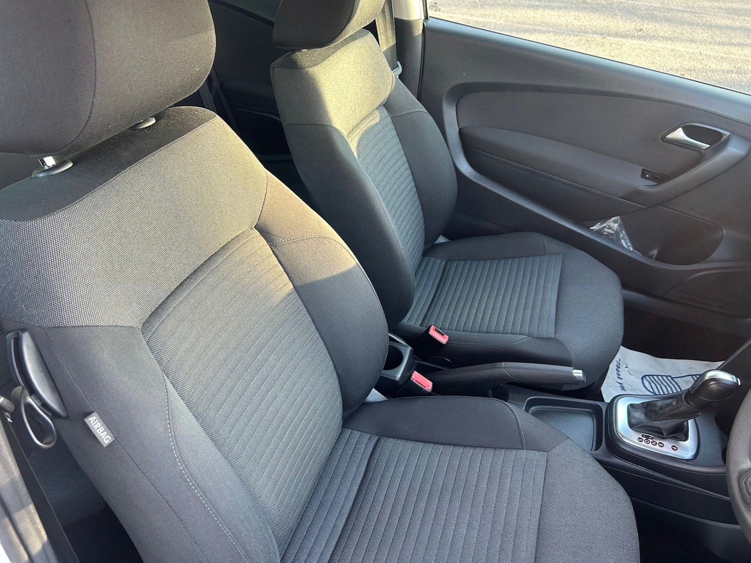 Used Volkswagen Polo 2014 for sale - 76942298: Photo 13