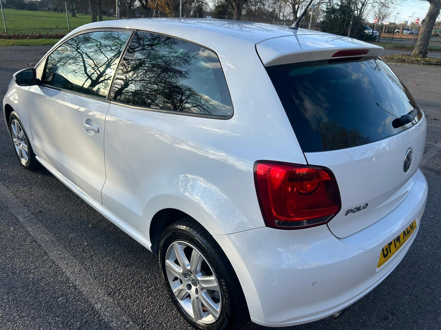 Used Volkswagen Polo 2014 for sale - 76942298: Photo 5