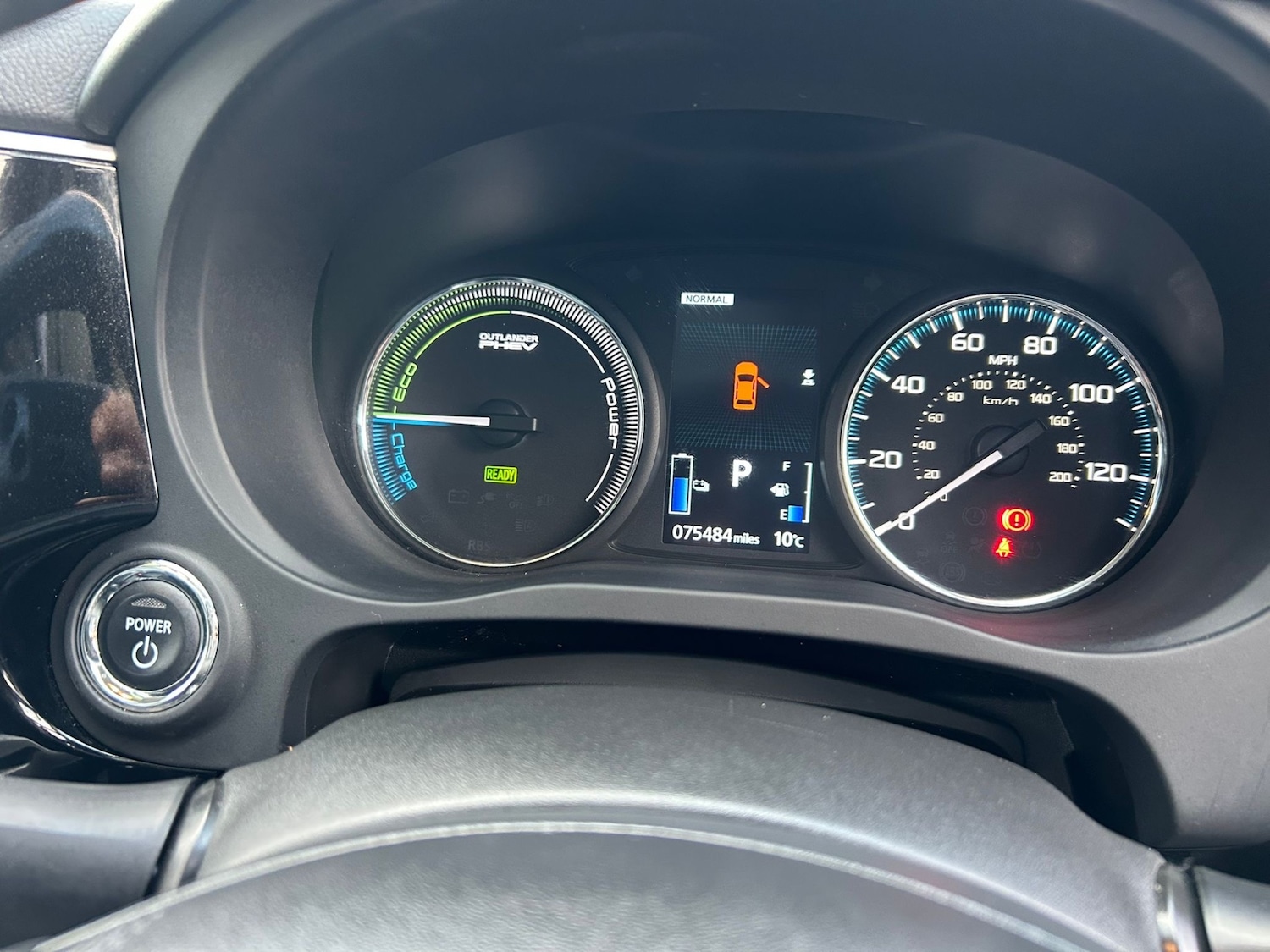 Used Mitsubishi Outlander 2016 for sale - 76669216: Photo 14