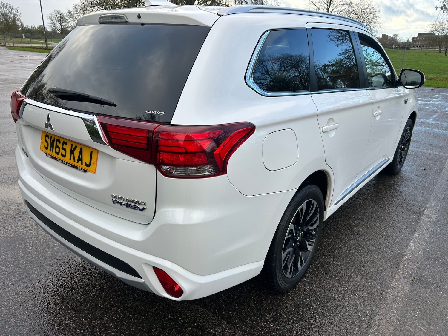 Used Mitsubishi Outlander 2016 for sale - 76669216: Photo 3