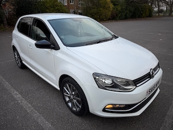 Used Volkswagen Polo 2015 for sale - 77165466: Photo