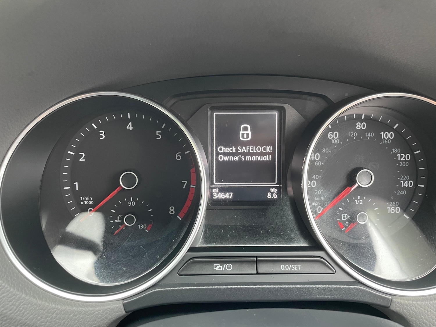 Used Volkswagen Polo 2017 for sale - 76589192: Photo 14