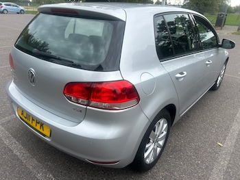 Used Volkswagen Golf 2011 for sale - 76093835: Photo