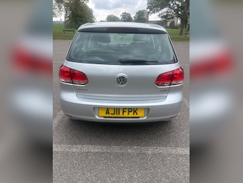 Used Volkswagen Golf 2011 for sale - 76093835: Photo