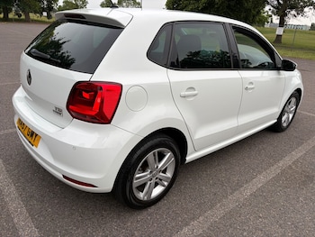 Used Volkswagen Polo 2017 for sale - 78833646: Photo