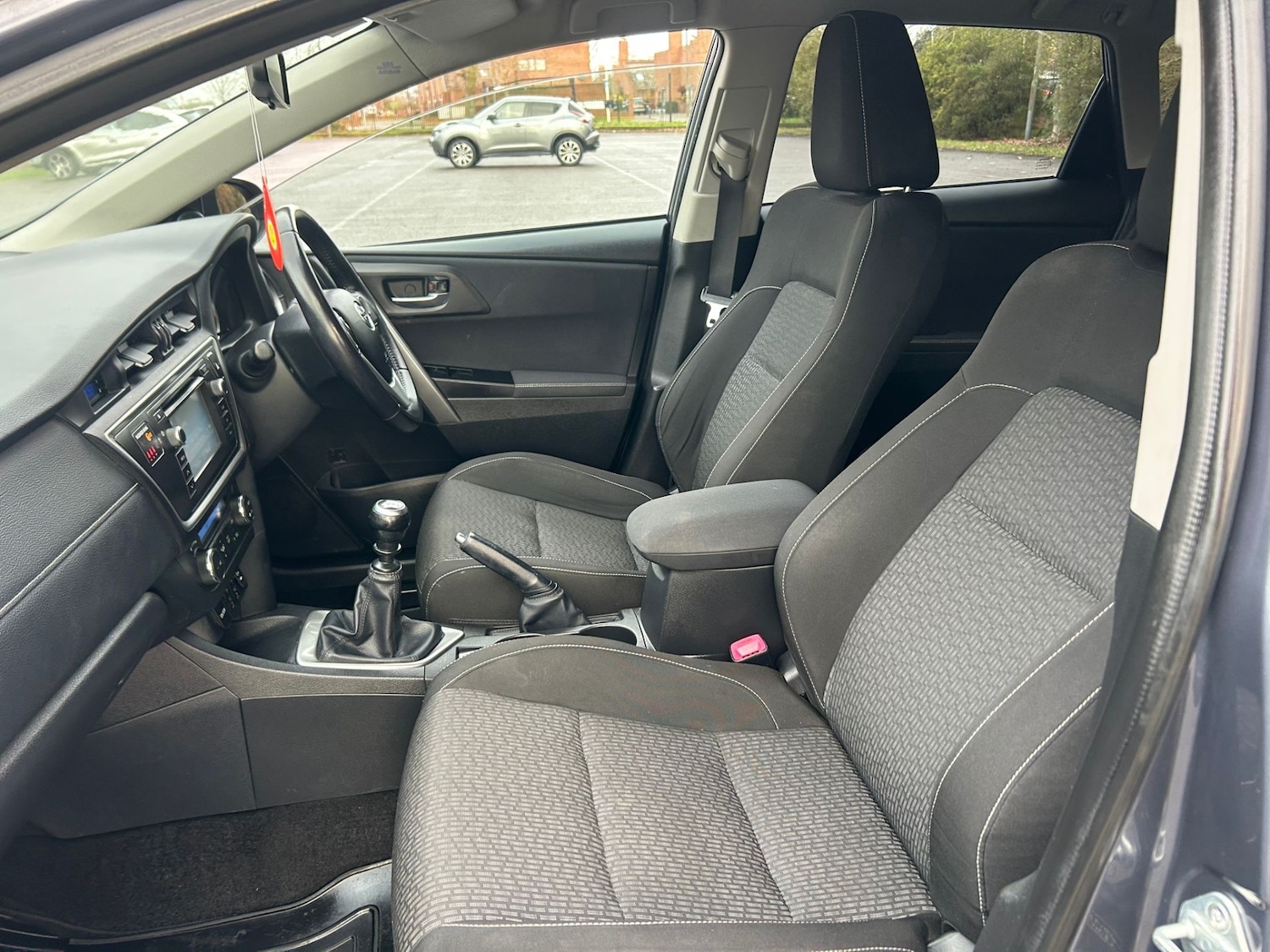 Used Toyota Auris 2015 for sale - 77629154: Photo 15