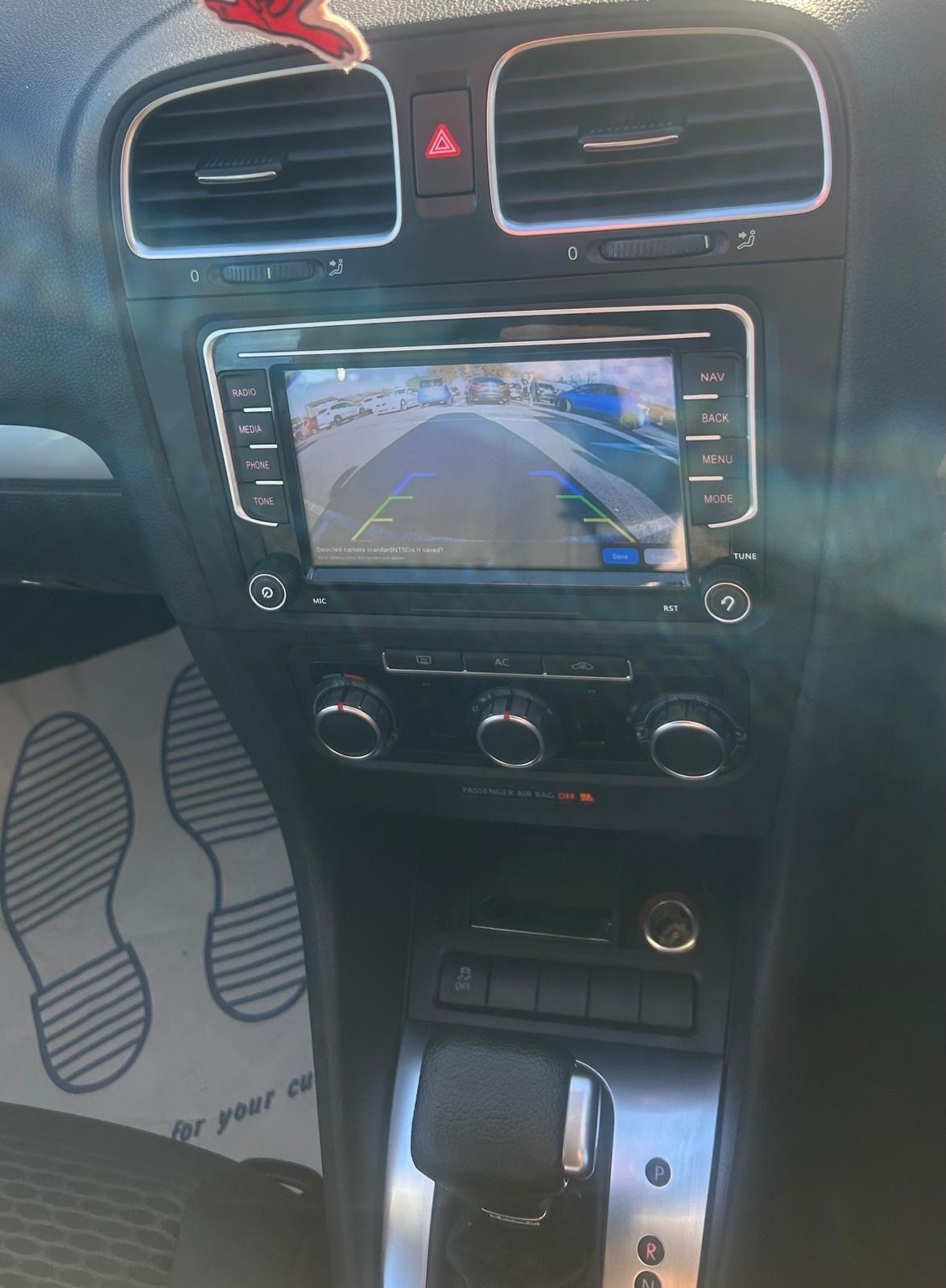 Used Volkswagen Golf 2010 for sale - 76758743: Photo 19