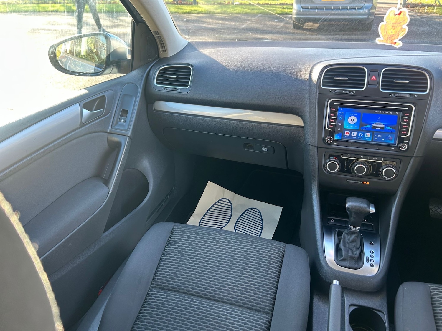 Used Volkswagen Golf 2010 for sale - 76758743: Photo 20