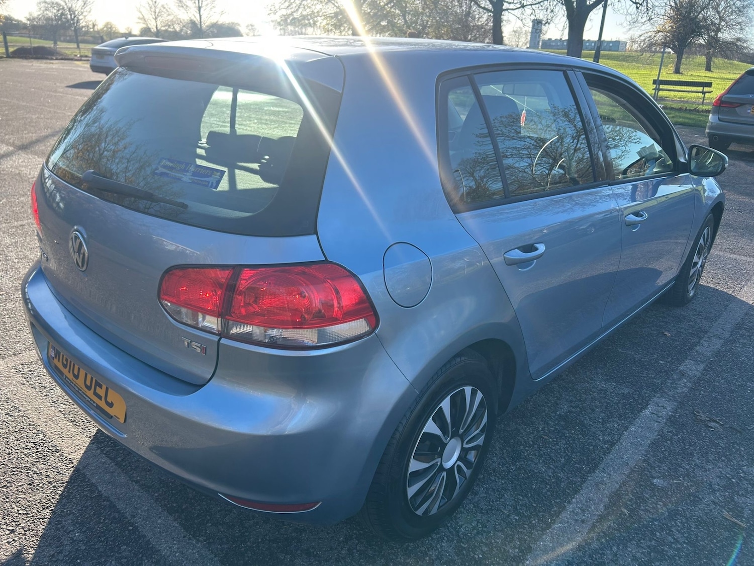 Used Volkswagen Golf 2010 for sale - 76758743: Photo 3