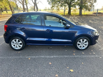 Used Volkswagen Polo 2013 for sale - 76526149: Photo