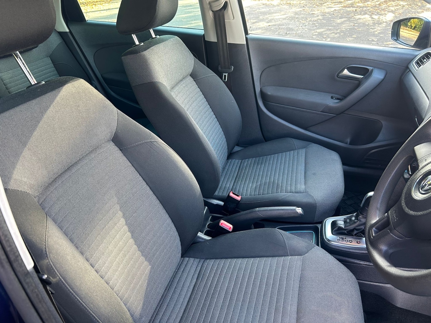 Used Volkswagen Polo 2013 for sale - 76526149: Photo 9