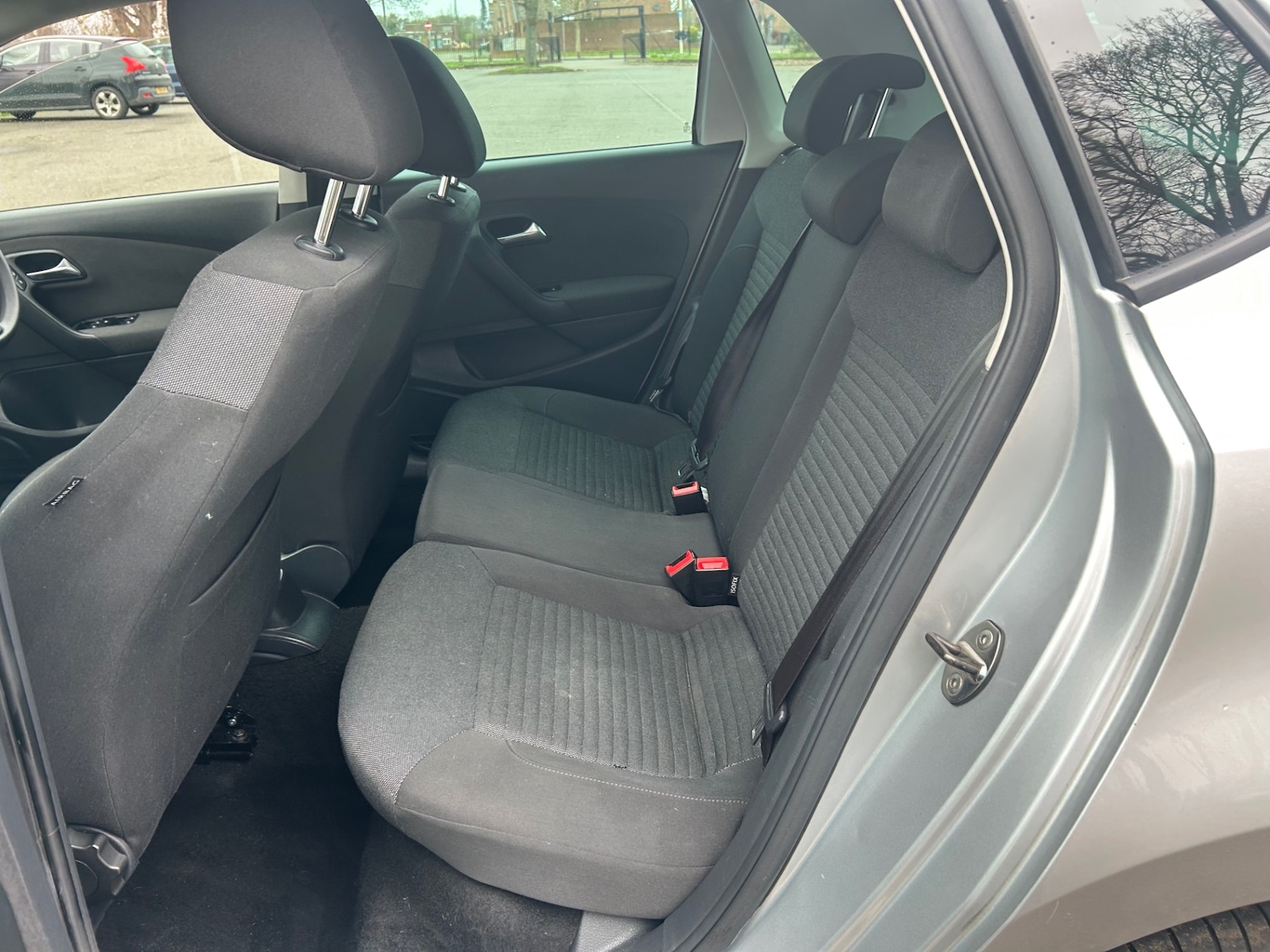 Used Volkswagen Polo 2012 for sale - 77707947: Photo 12