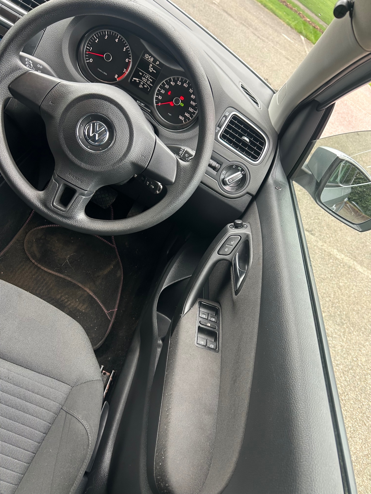 Used Volkswagen Polo 2012 for sale - 77707947: Photo 23