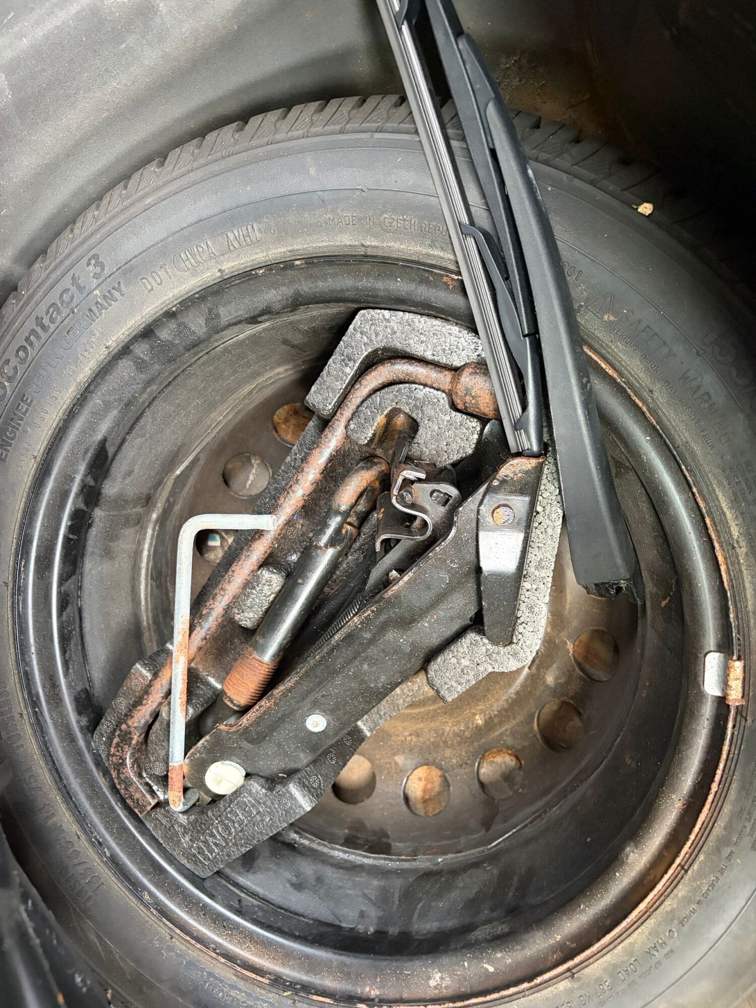 Used Toyota AYGO 2010 for sale - 78145974: Photo 24