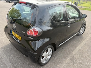 Used Toyota AYGO 2010 for sale - 78145974: Photo