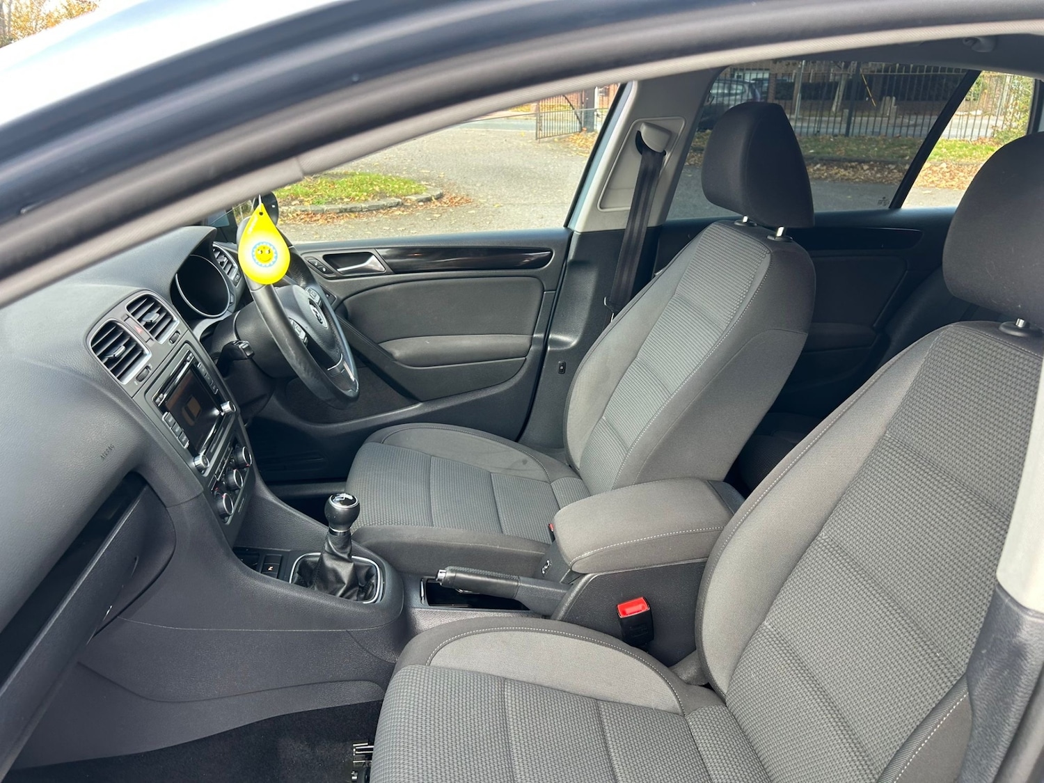 Used Volkswagen Golf 2011 for sale - 76526461: Photo 11