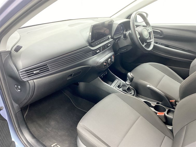 Used Hyundai i20 2024 for sale - 77210583: Photo 2