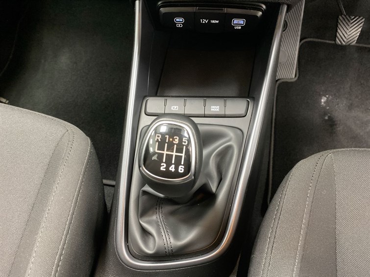 Used Hyundai i20 2024 for sale - 77210583: Photo 48