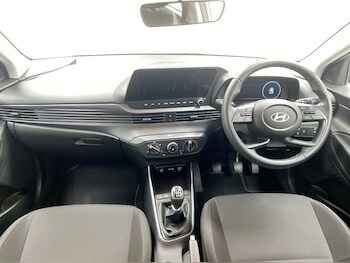 Used Hyundai i20 2024 for sale - 77210583: Photo