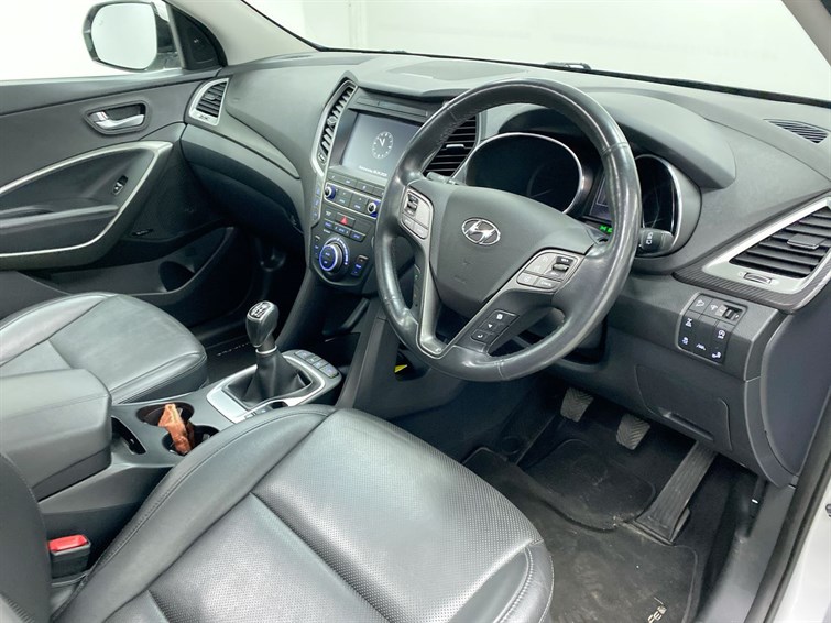 Used Hyundai Santa Fe 2018 for sale - 78172193: Photo 33