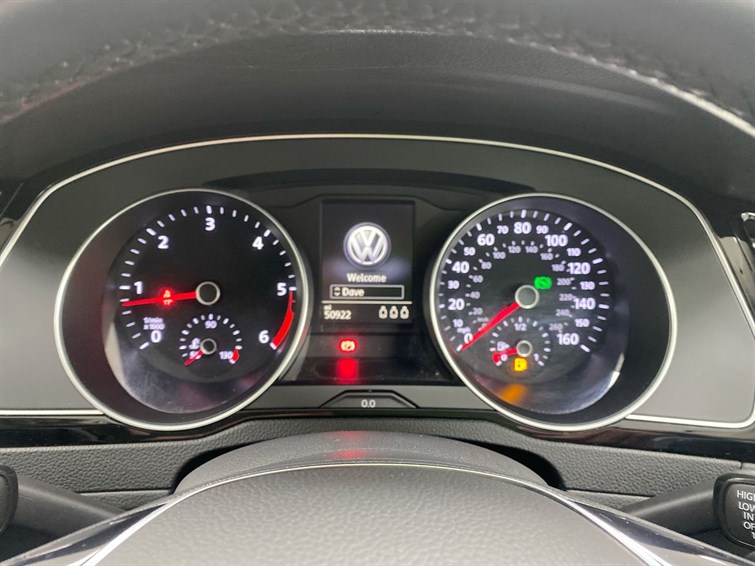 Used Volkswagen Passat 2016 for sale - 77627022: Photo 11