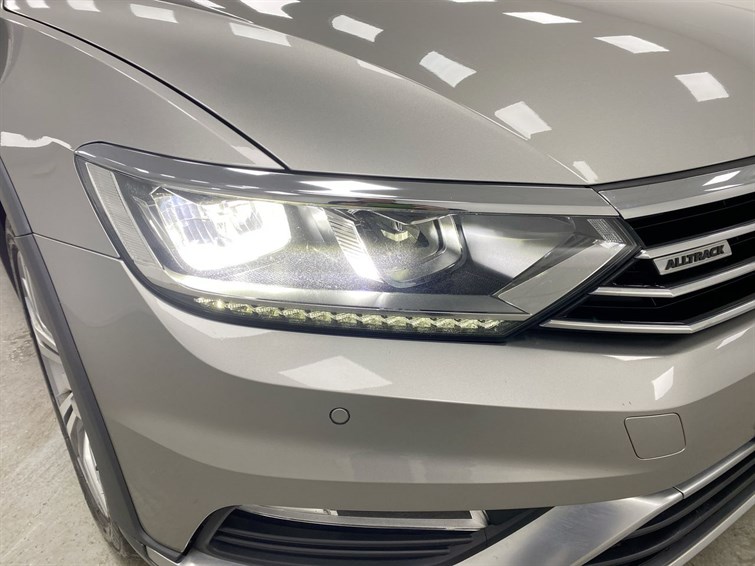 Used Volkswagen Passat 2016 for sale - 77627022: Photo 21